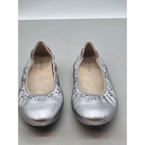 Vionic Geneva Metallic Silver Laser Cut Ballet Flats Womens 9 Wide TVW5546
